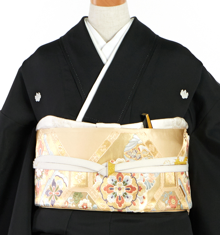 相良刺繍 黒留袖 No.CA-2650-Sサイズのレンタル｜きもの365