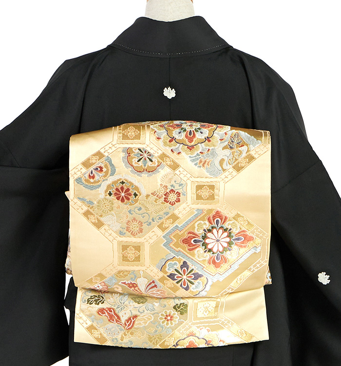 相良刺繍 黒留袖 No.CA-2650-Sサイズのレンタル｜きもの365