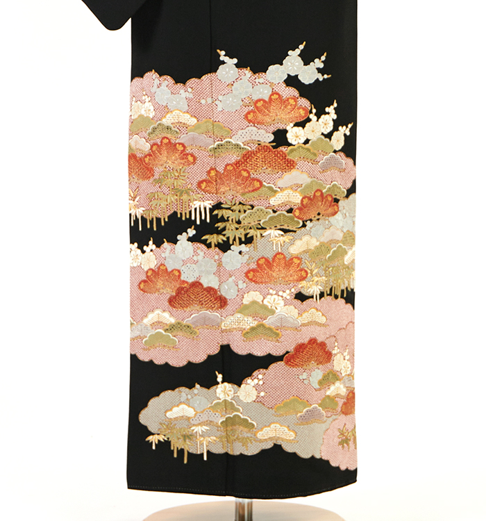 チロル様正絹　汕頭刺繍　金彩銀彩 お花柄刺繍 汕頭刺繍 黒留袖 No.CA-2662-Sサイズのレンタル｜きもの365
