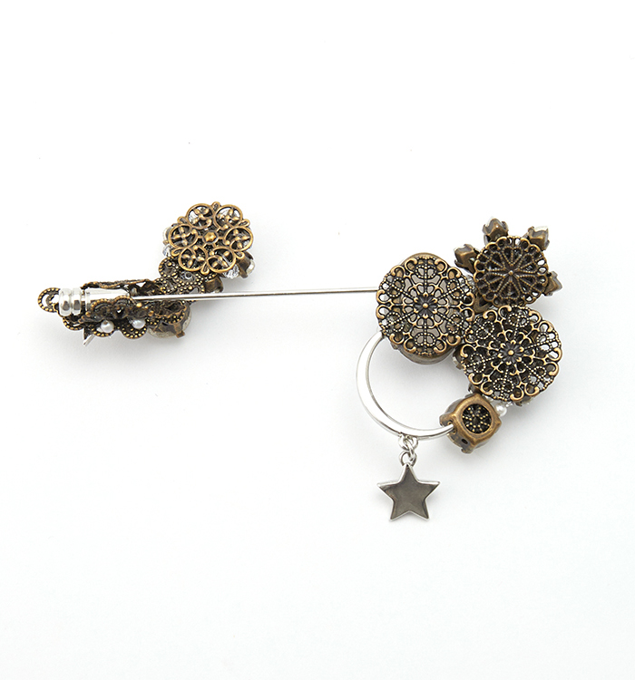 11/19 22時まで値下げ‼️Y's ラペルピン silver980 Yves Saint Laurent】イブサンローラン 