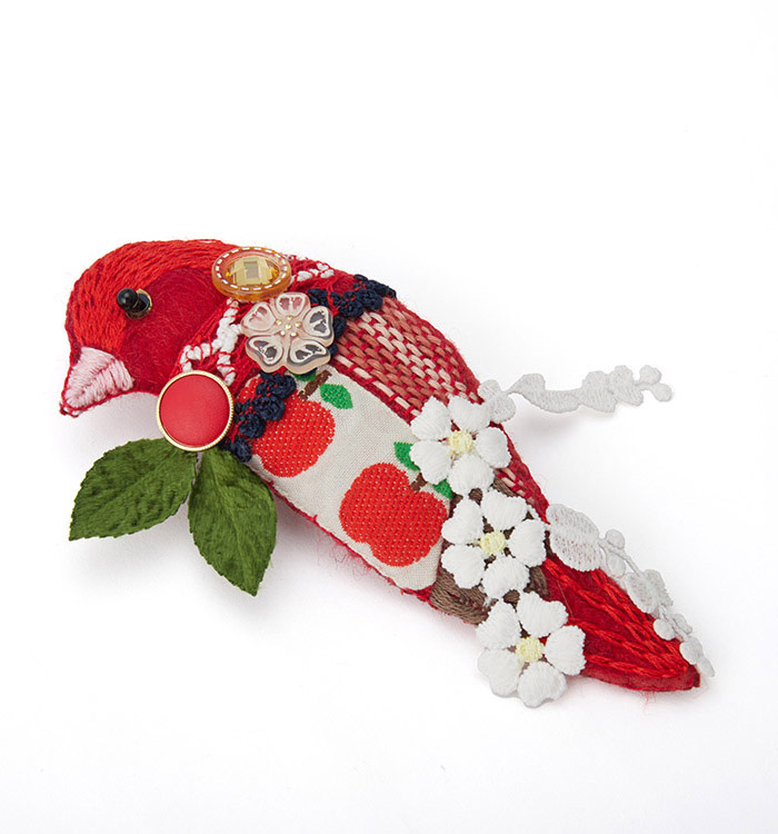 irodori az brooch(コウギョクチョウ♂) No.5XW-0008-00の通販｜きもの