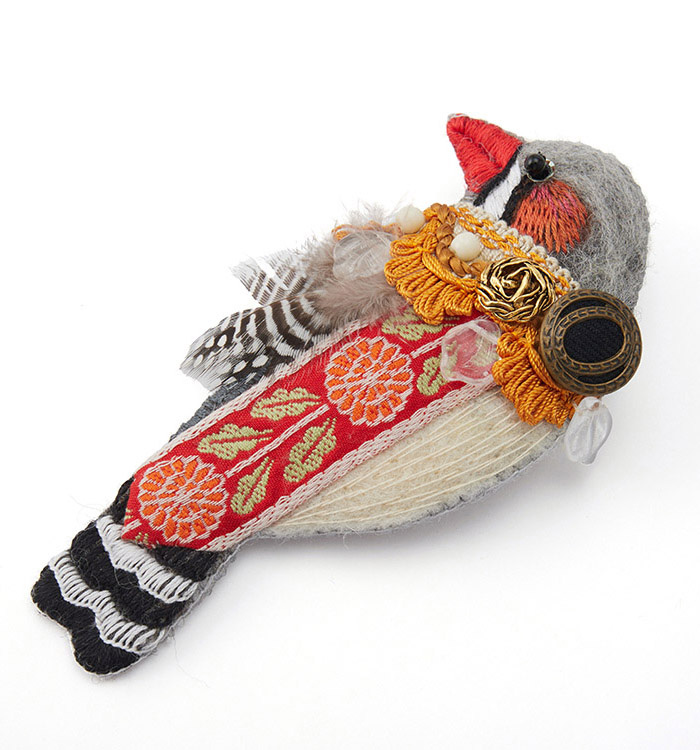 irodori az brooch(キンカチョウ) No.5XW-0004-00の通販｜きもの365