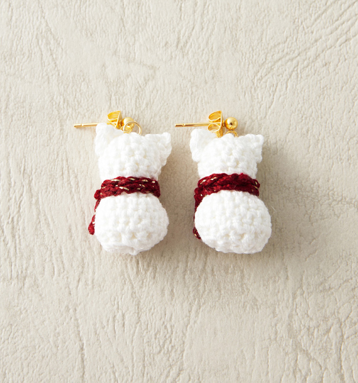 マフラーを巻いた猫ちゃん ポストピアス No.5XI-0005-01の通販｜きもの