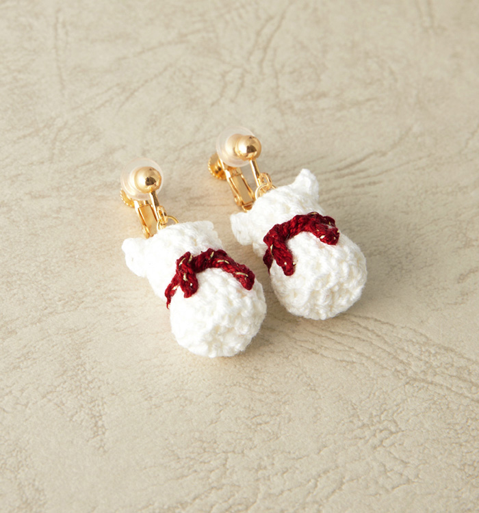 マフラーを巻いた猫ちゃん イヤリング No.5XS-0001-01の通販｜きもの365