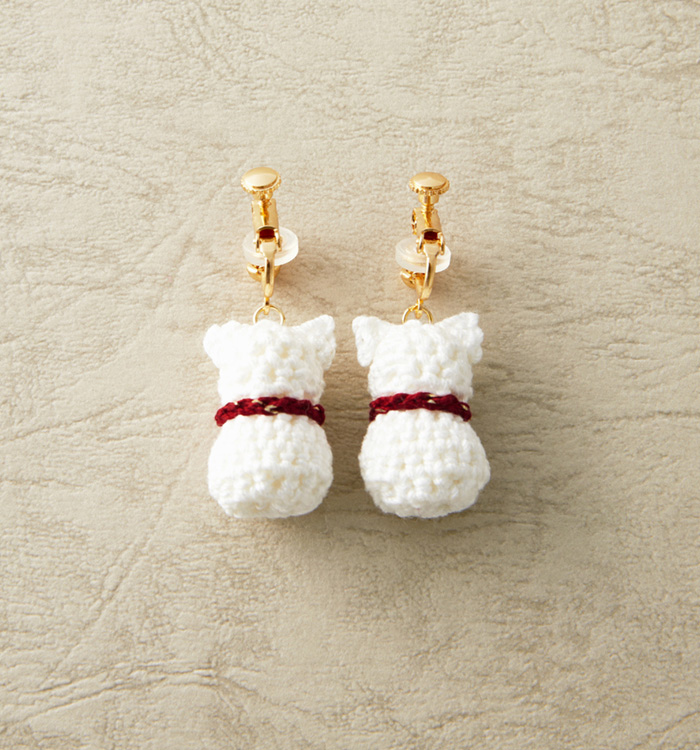 マフラーを巻いた猫ちゃん イヤリング No.5XS-0001-01の通販｜きもの365