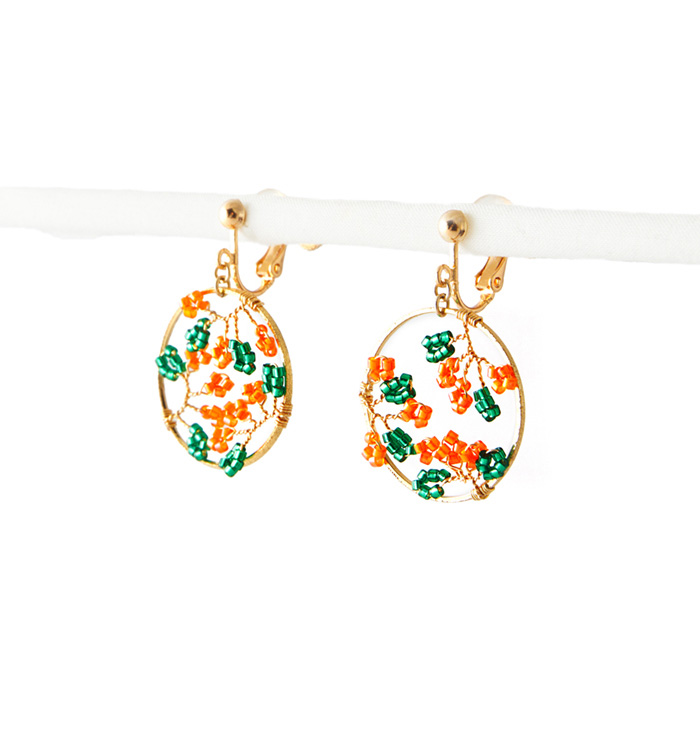 秋の窓辺 金木犀 カラー イヤリング No.5XK-0009-00の通販｜きもの365