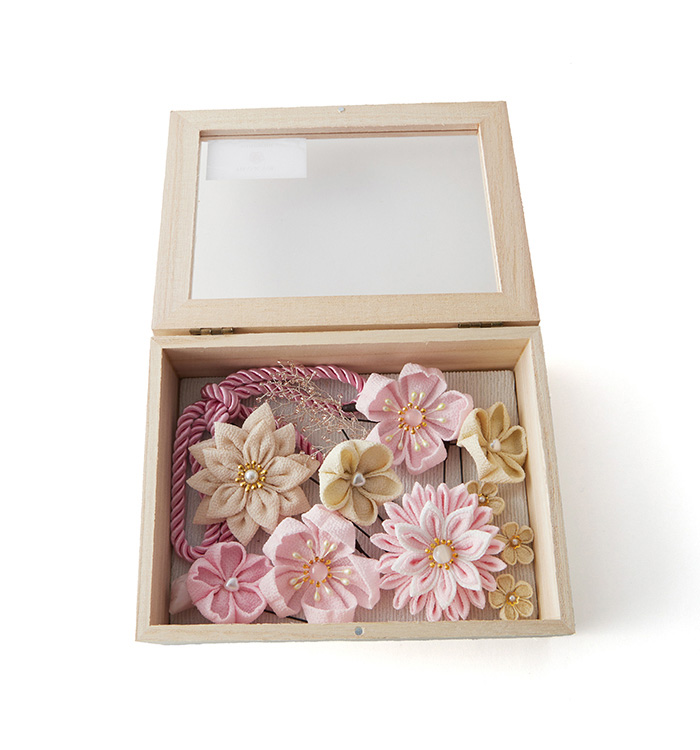 髪飾り【つまみ細工】 ピンク・ベージュ No.5ZC-2628-00の通販