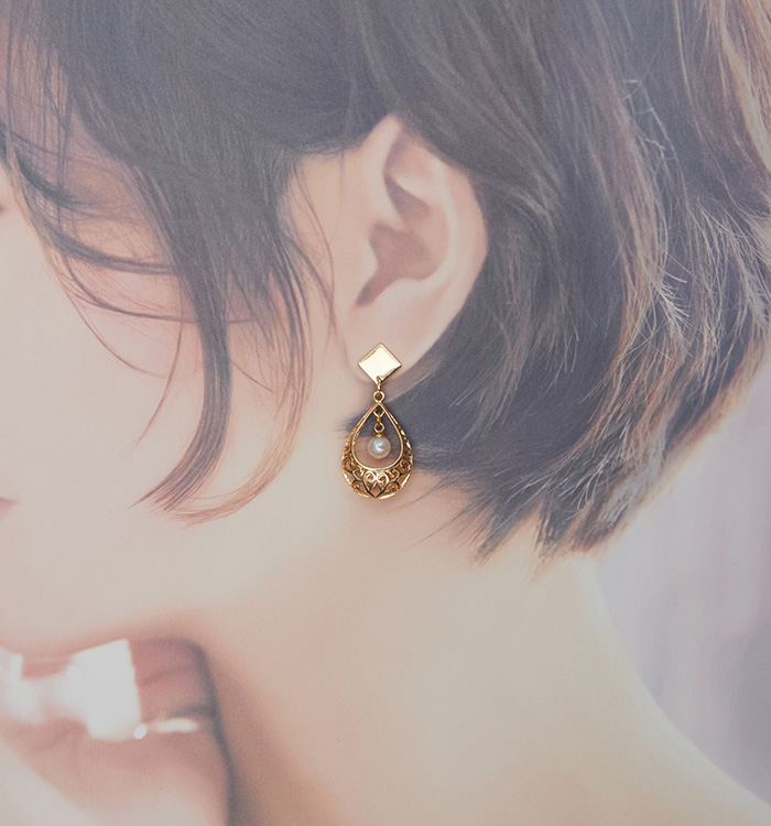 No.7☆アレルギー対応☆ 18K ゴールドメッキ 真鍮菱形スタッドピアス高