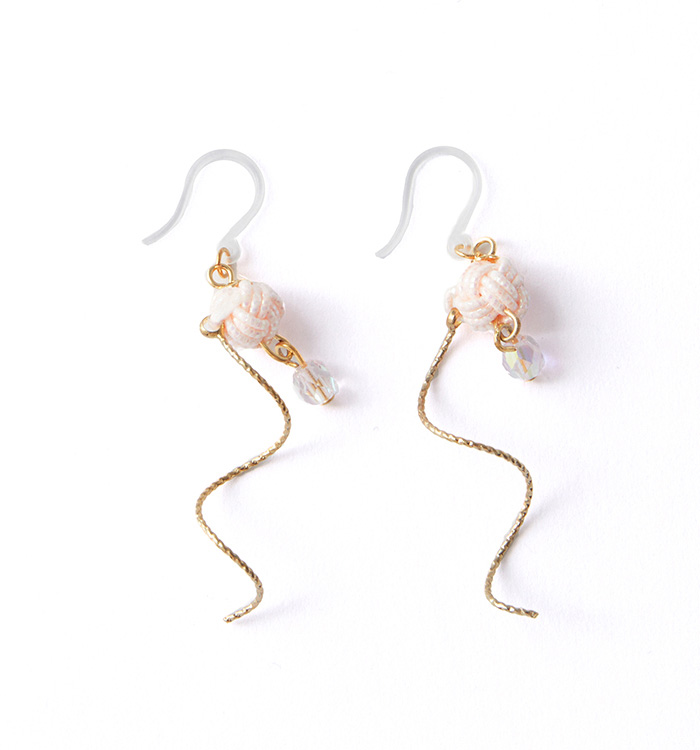 水引 〈あわじ玉〉樹脂ピアス ピンク No.5XJ-0082-00の通販｜きもの365