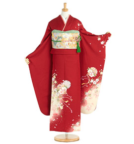 10206☆送料込み❣️ 振袖 着物 4枚 まとめ売り❣️ 10206☆送料込み❣️ 振袖 着物 4枚 まとめ売り❣️