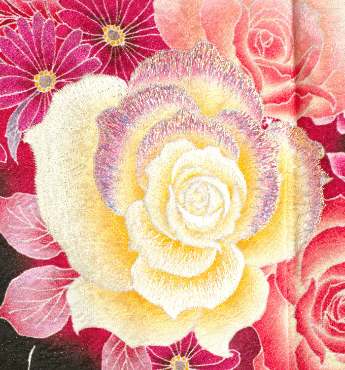 モデル振袖 桜井莉菜 豪華 銀通し ラメ刺繍 身丈162cm パールトーン加工済