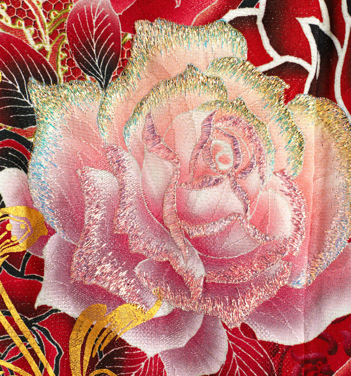 着物　バラ柄 振袖（専用襦袢付）No.EA-2449-Mサイズのレンタル｜きもの365