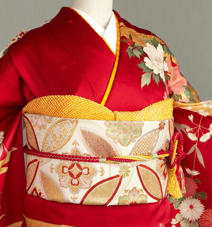 yu・振袖単品一点 単品振袖 成人式振袖購入 b152-1 クリーム・黄地/古典・雪輪柄