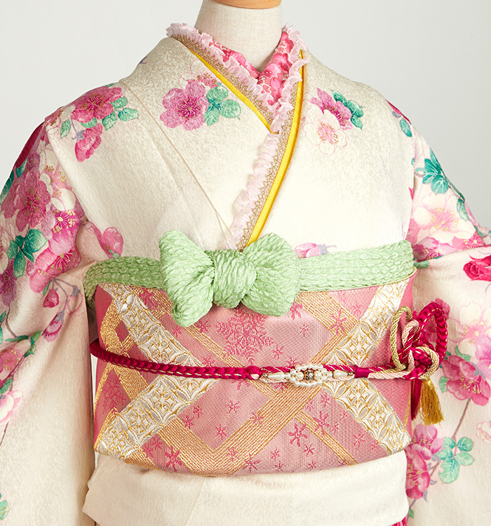 PRINCESS FURISODE 振袖（専用襦袢付）No.EA-3783-Sサイズのレンタル