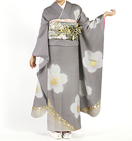 lily8様 振袖フルセット 身丈158裄63 淡いグレー 金彩 白 成人式 莉子着用の振袖-グレー｜成人式の新作振袖ご紹介 RK-02