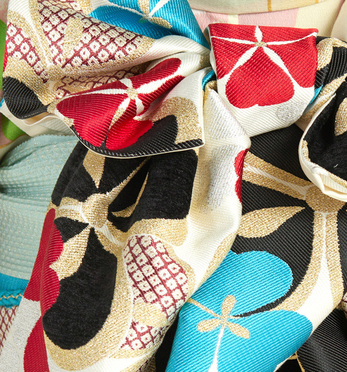 紅一点 振袖（専用襦袢付）No.EE-2545-Lサイズのレンタル｜きもの365