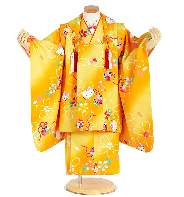 七五三　3歳の女の子のお支度　ハローキティのコーディネート　お被布と正絹のお着物 七五三レンタル｜三歳｜ピンク キティちゃん｜7333-00004｜着物