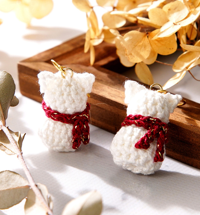 マフラーを巻いた猫ちゃん フックピアス No.5XI-0010-01の通販｜きもの