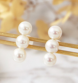 Triplets pearl pierce (white) No.5XJ-0026-00