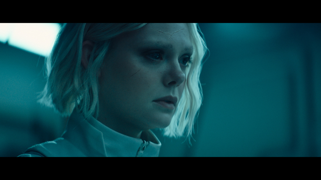 【先行配信】プレデター：バッドランド（購入版 特典映像付）