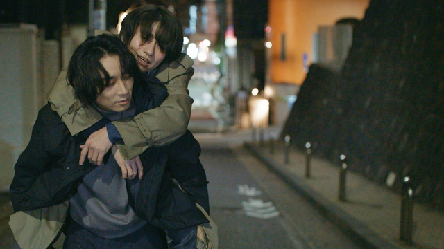 スモークブルーの雨のち晴れ