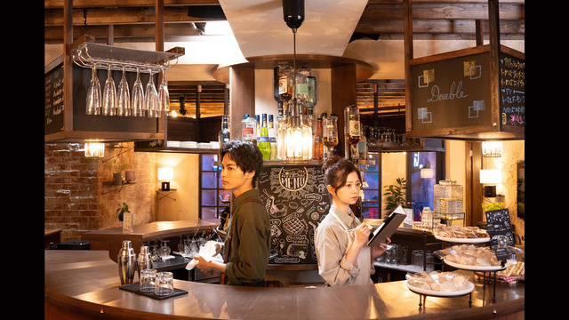 大きな玉ねぎの下で