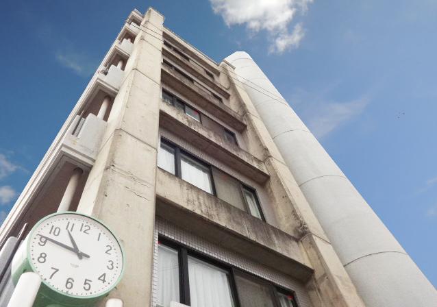 288043/利便性のある立地に建つ賃貸マンションです。