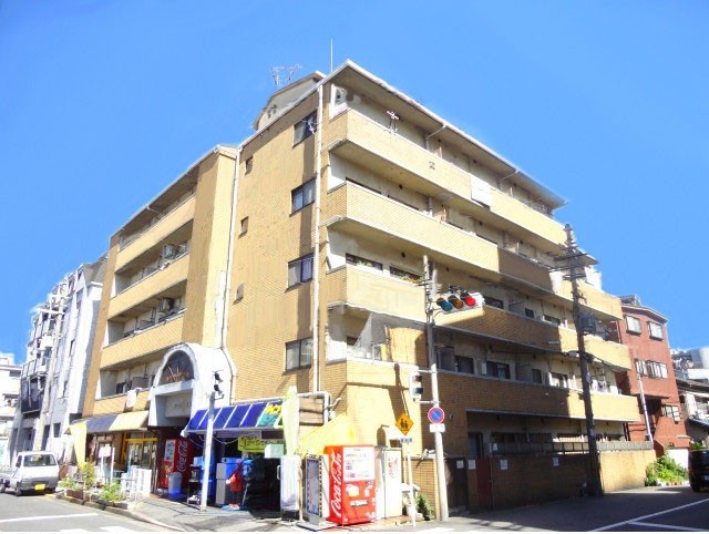 285818/タイル貼りの暖かな外観です!