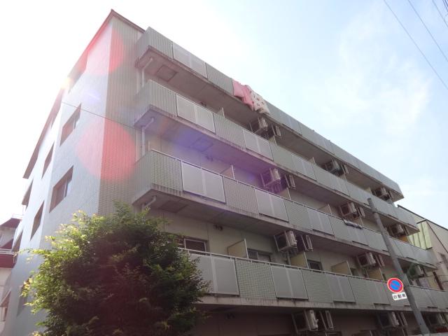 十三駅より徒歩2分の便利な立地!