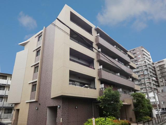 ファミリーさんご覧くださいませ。