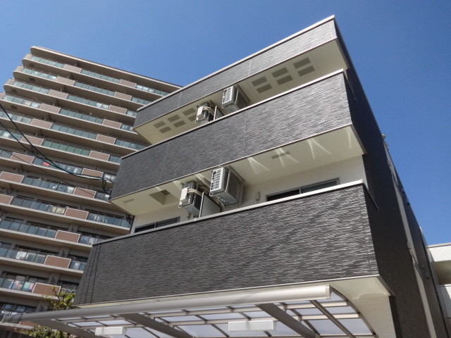 288908/2016年3月建築アパート!