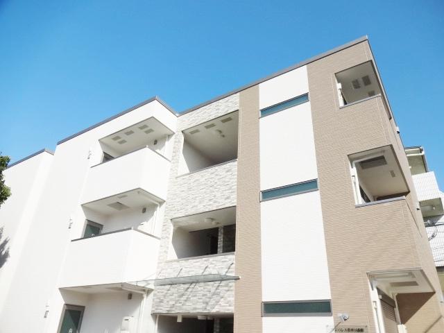 新築アパートです♪