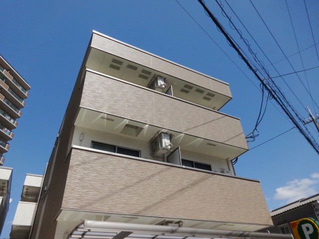288900/2016年3月建築アパート!