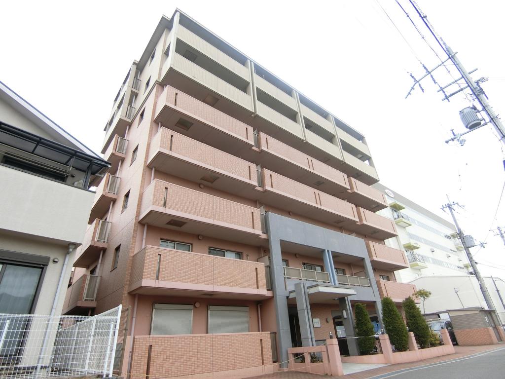 1121005/建物外観