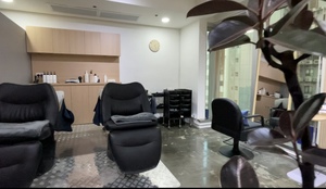 HASUHANA hair salonの店舗画像1