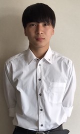 中須賀　亮