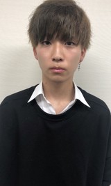 秋山翔貴