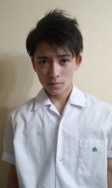 秋山千真