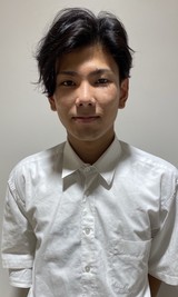 岩崎 萩斗