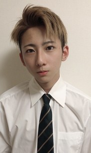 岩口蓮