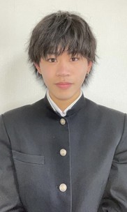 堤真奈也