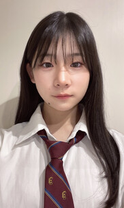 ゆりな