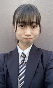 ヒイ