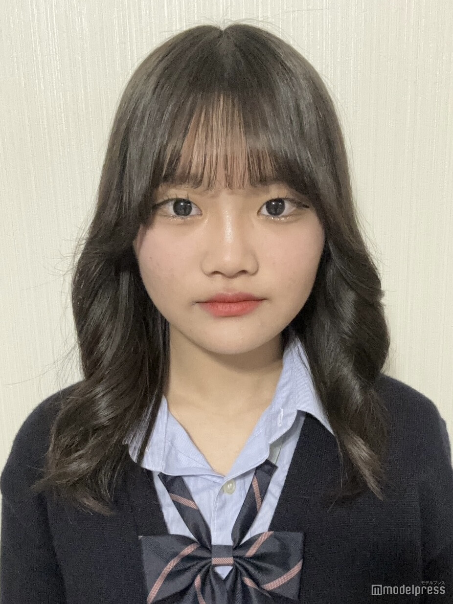 諏訪野しおり 少女 