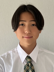 山田 怜