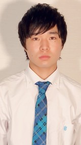 畠山友輔