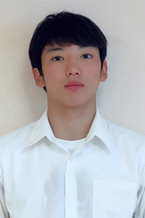 鳴海拓斗