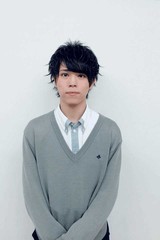 山室拓也