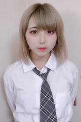 なな