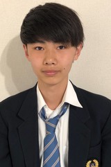 閏間　慧